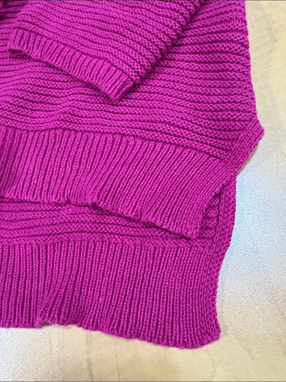 Kenneth Cole Raspberry cotton sweater - Picture 5 of 6